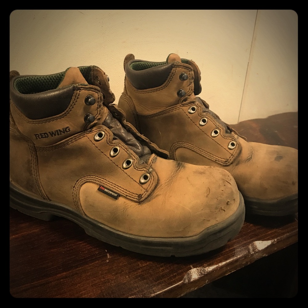 Redwing boots steel toe